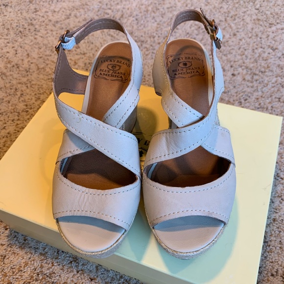 Lucky Brand Shoes - Lucky Brand Sandals ~ Size 7.5, Cream color. Used Good Condition.